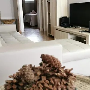 https://cozy-well-located-apartment-tenerife-sur-golf.in-canary-islands.com